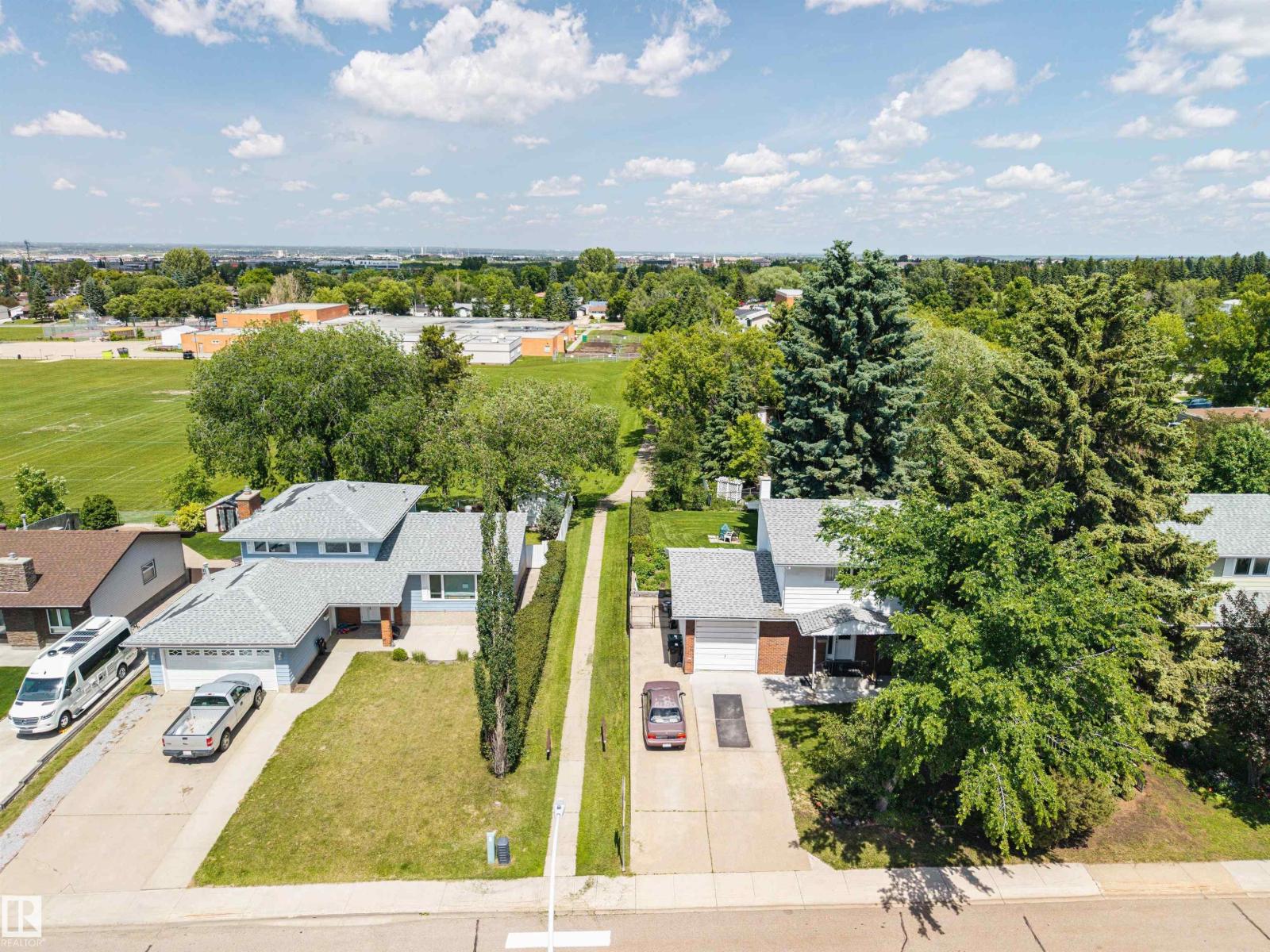 39 MANOR DR — photo 51