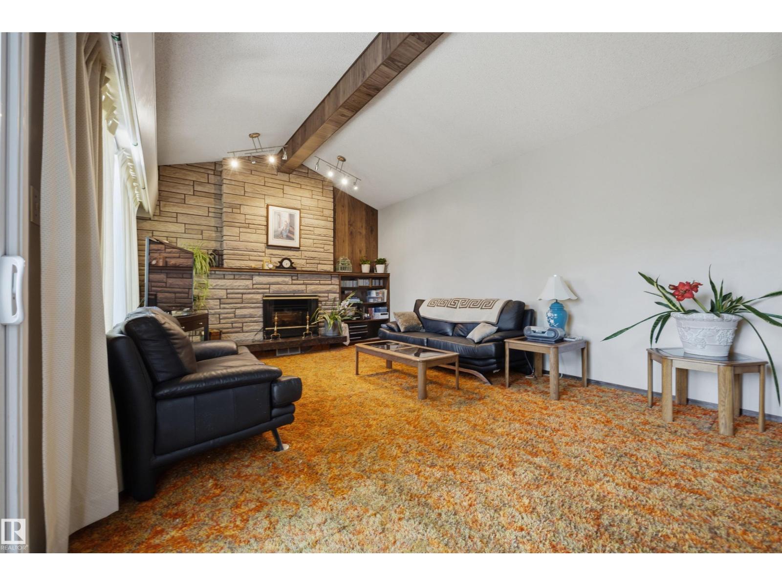 39 MANOR DR — photo 20