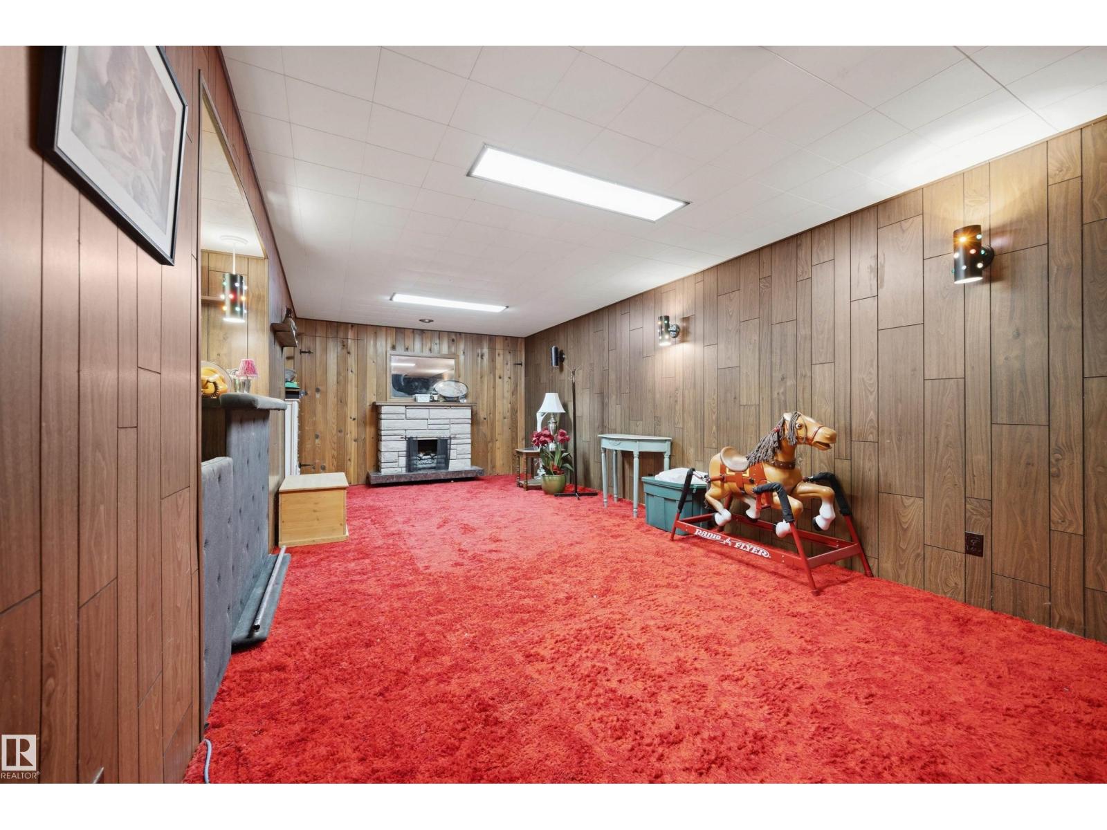 39 MANOR DR — photo 44