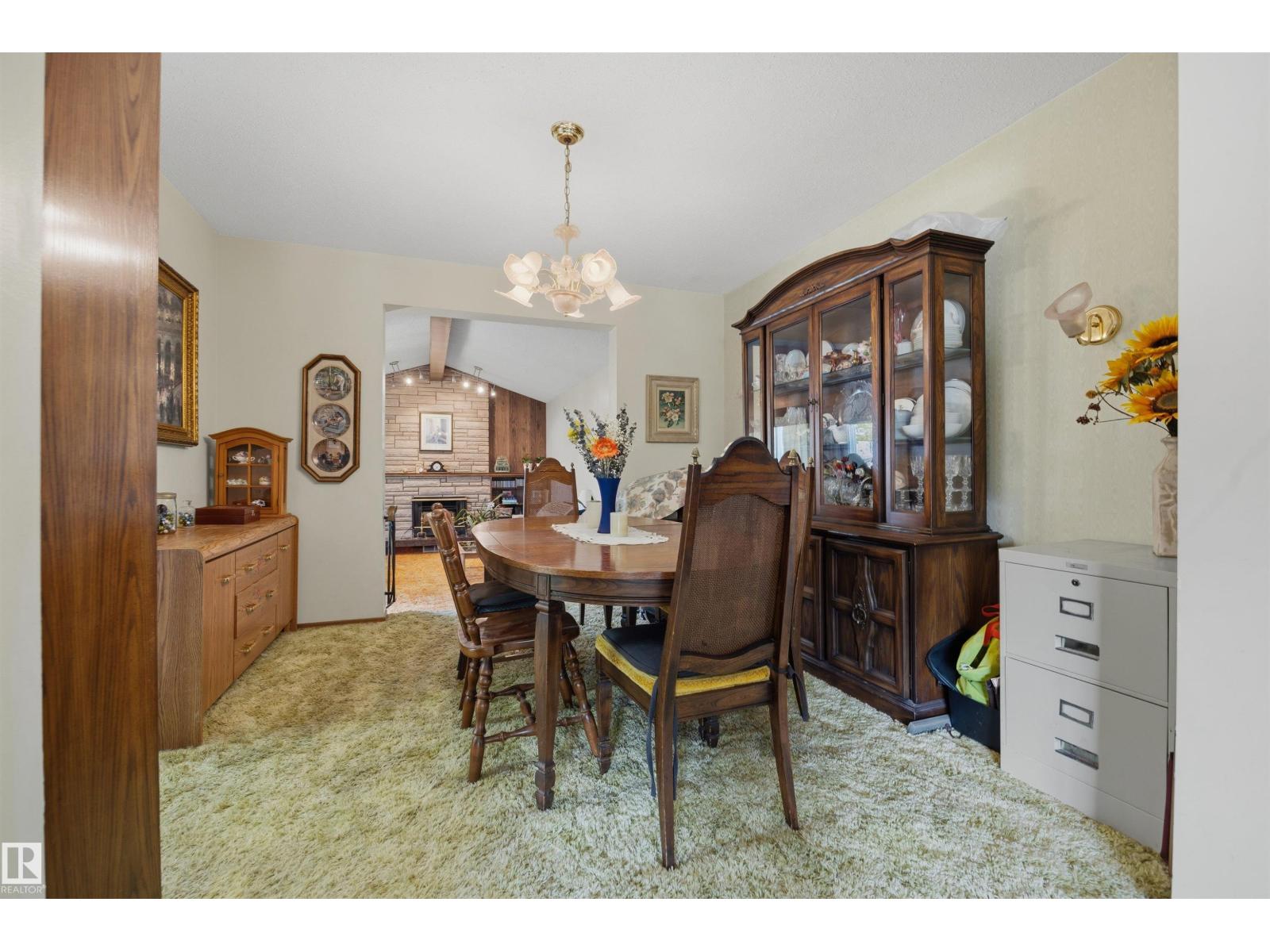 39 MANOR DR — photo 18