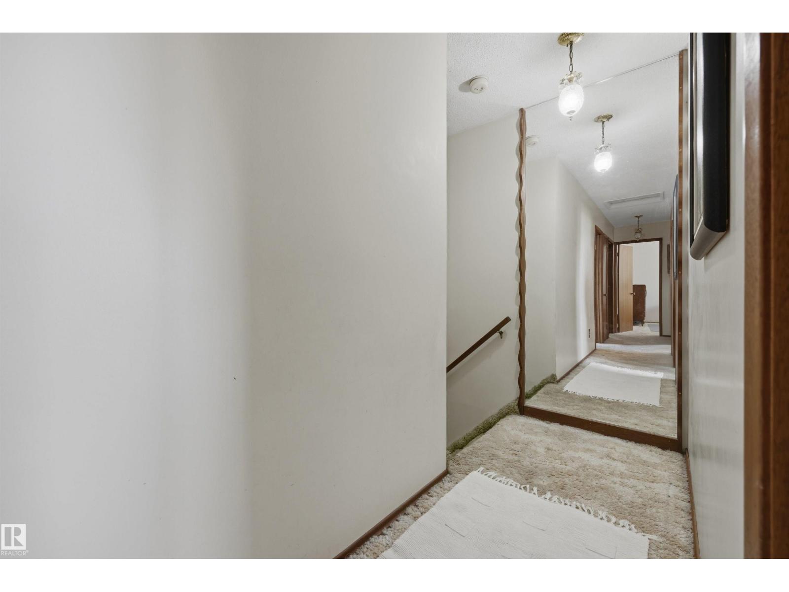 39 MANOR DR — photo 25