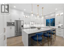 3358 Ballard Avenue, Coquitlam, BC V3B0H3 Photo 14