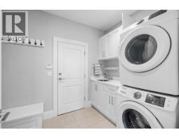 3358 Ballard Avenue, Coquitlam, BC V3B0H3 Photo 24