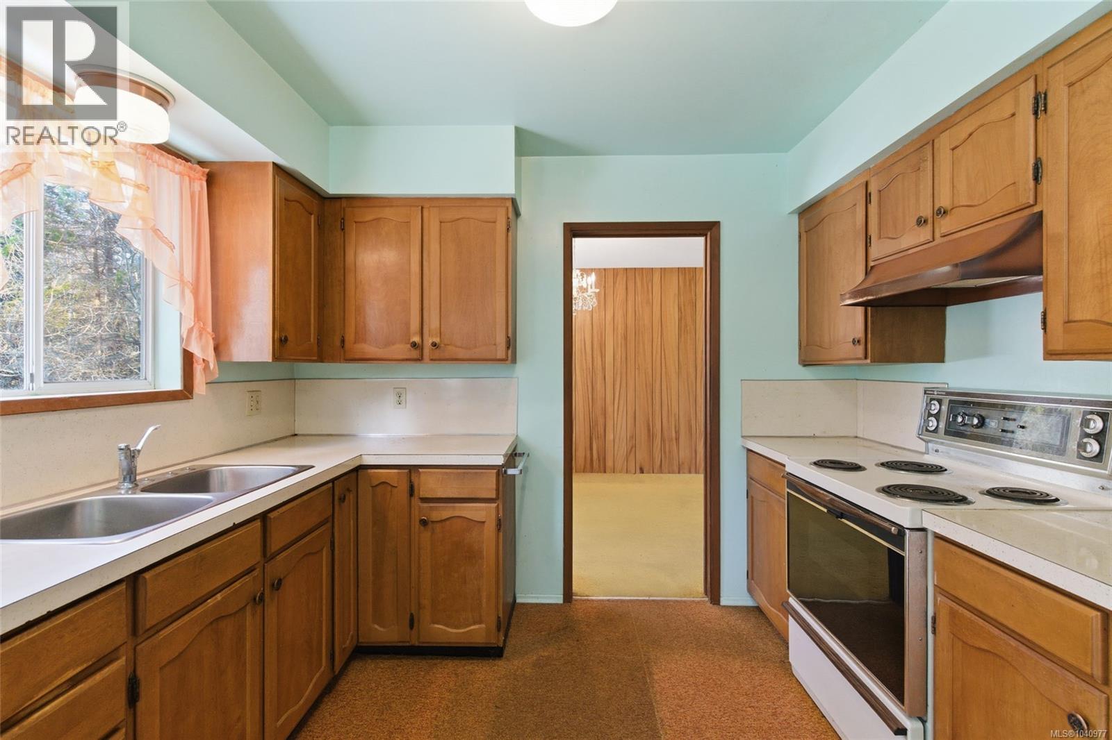 439 Craig St - 17