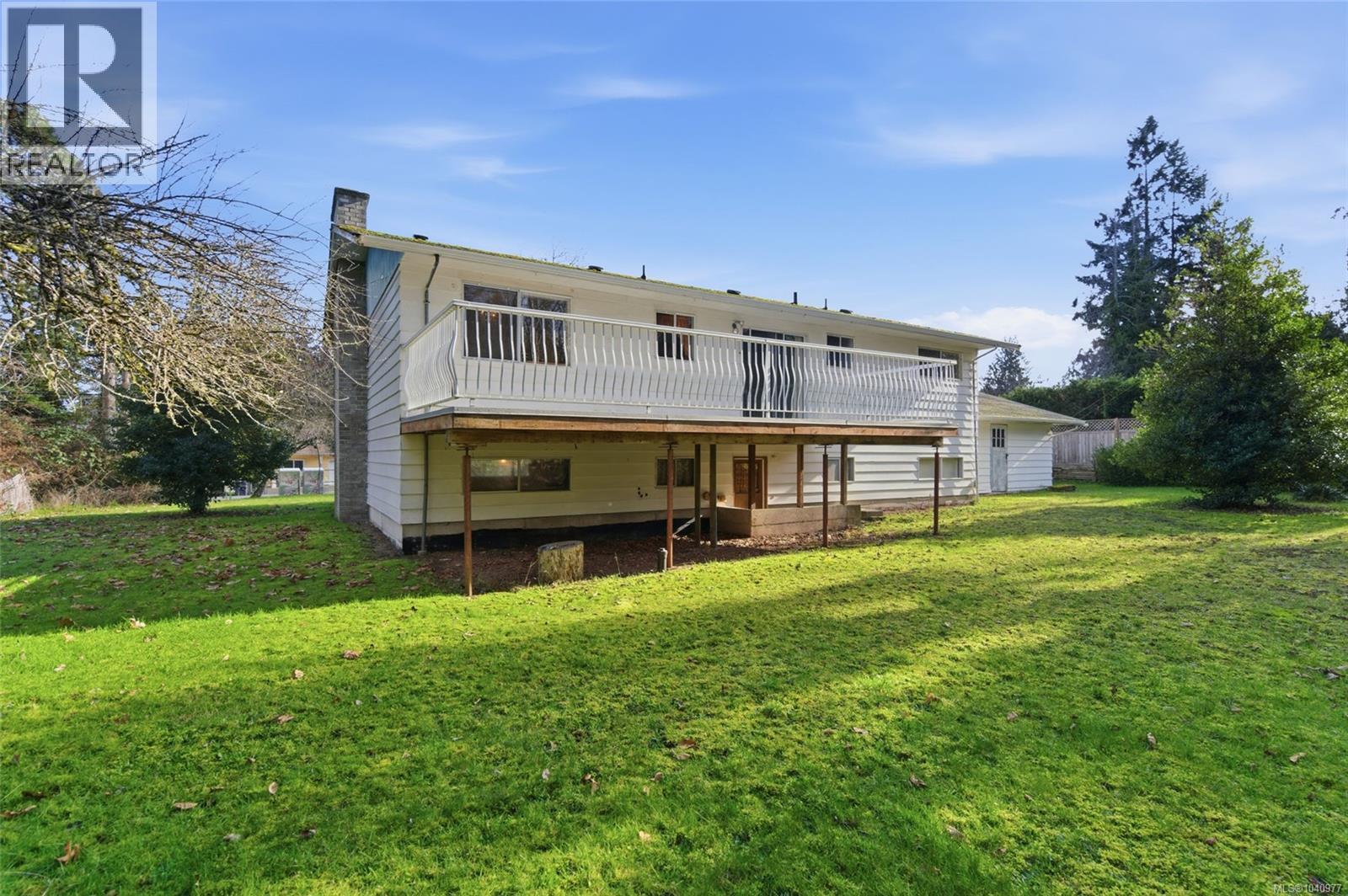 439 Craig St - 36