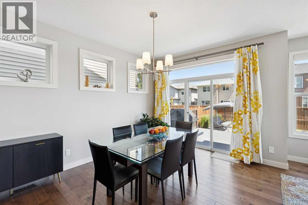 Huge dining area with room for a hutch
