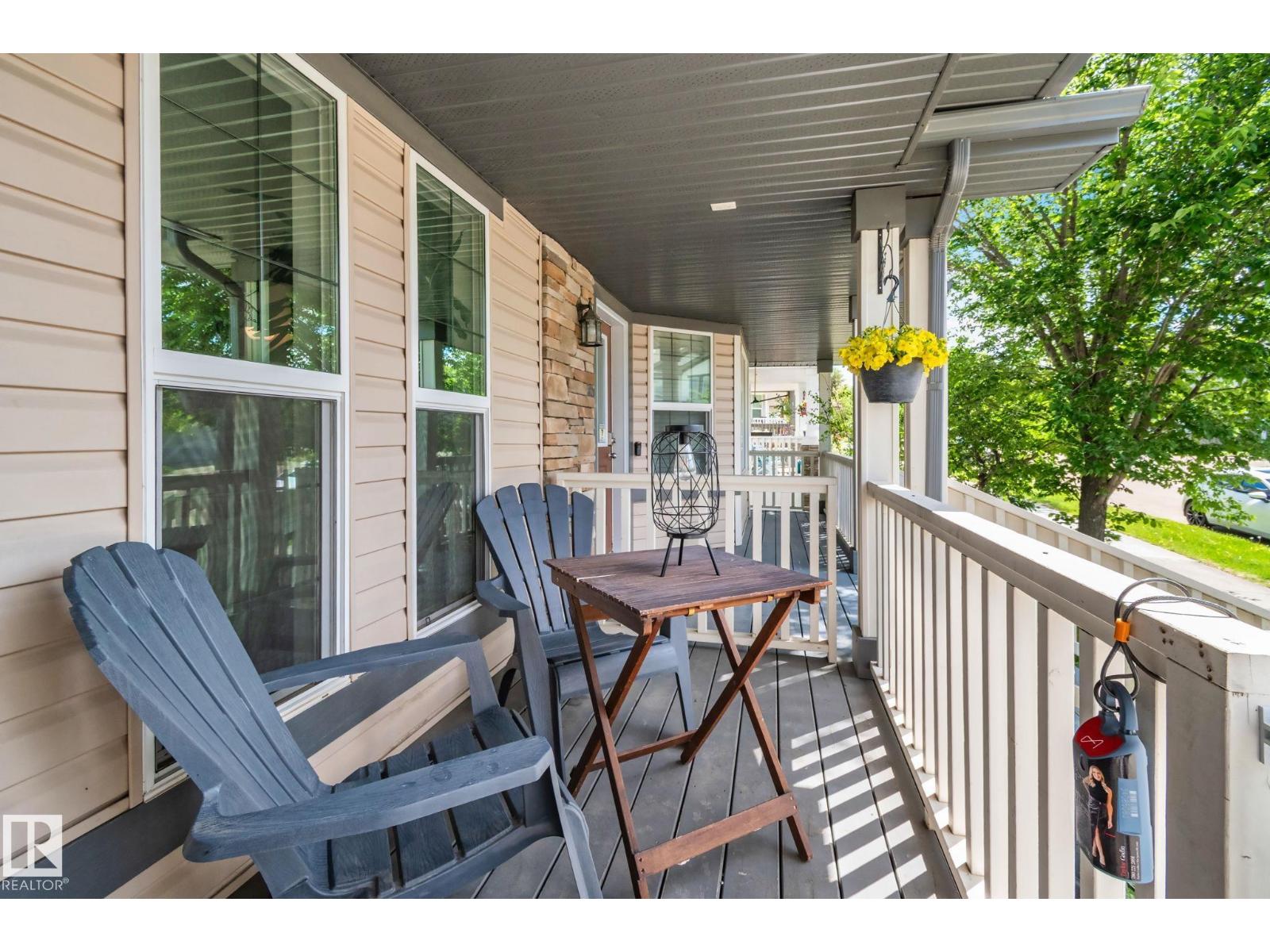 22 VIVIAN WY — photo 34