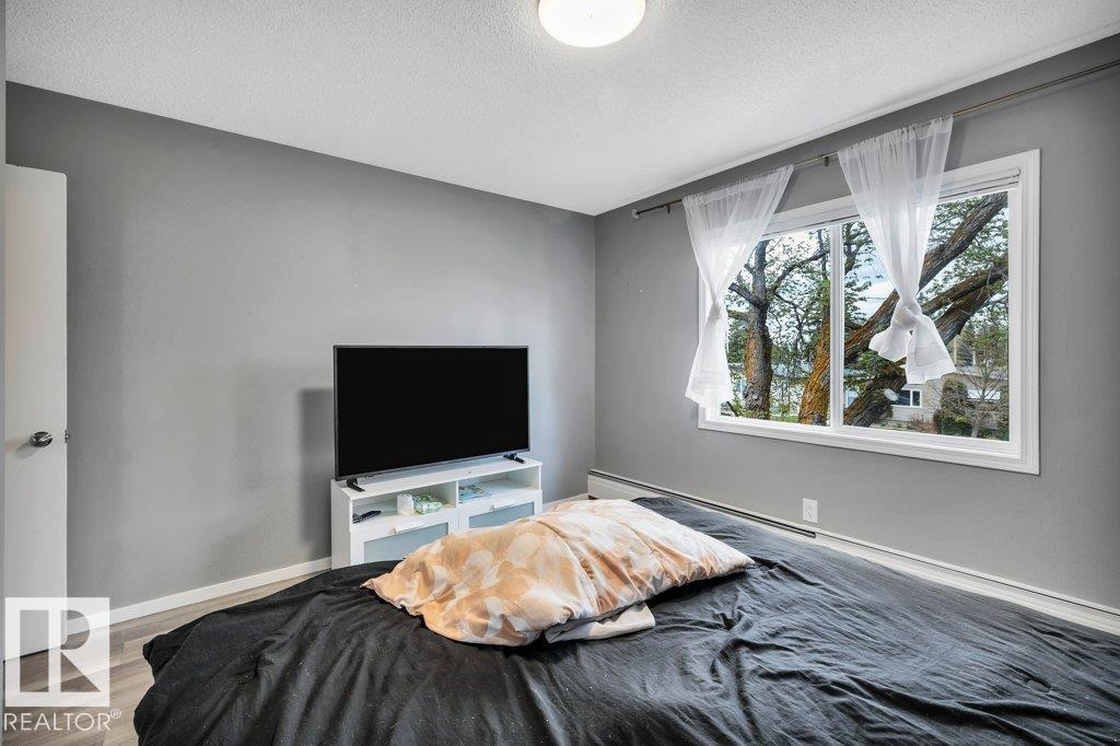 #303 11445 41 AV NW - 14