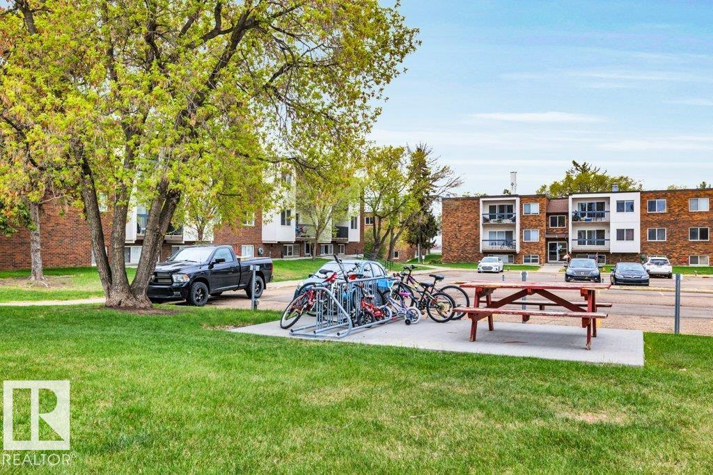 #303 11445 41 AV NW - 19