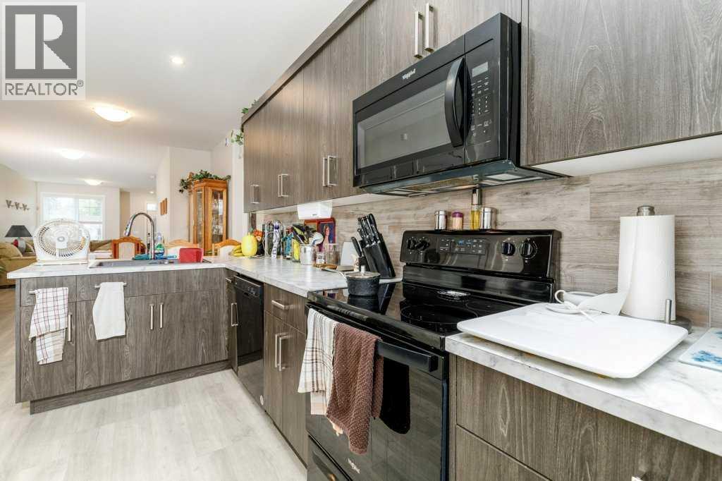 3918 47 Street — photo 14