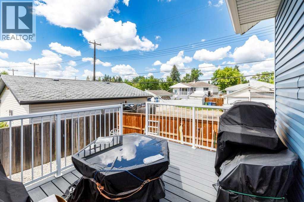 3918 47 Street — photo 22