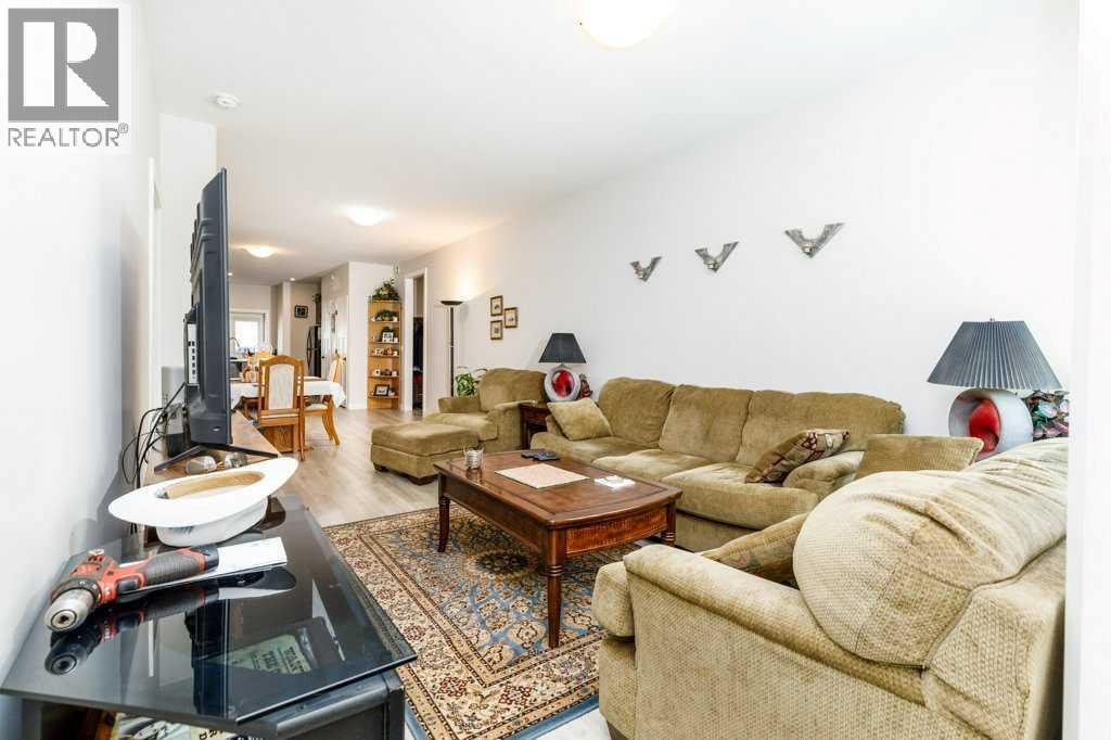 3918 47 Street - photo 3