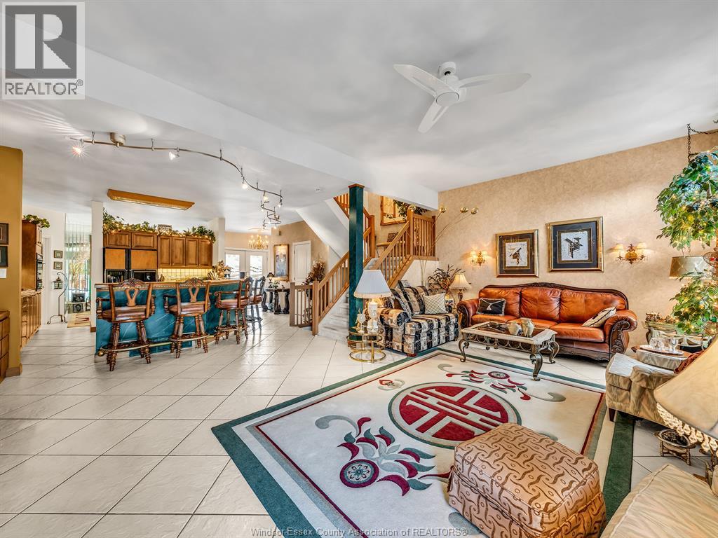 174 CRYSTAL HARBOUR - 13