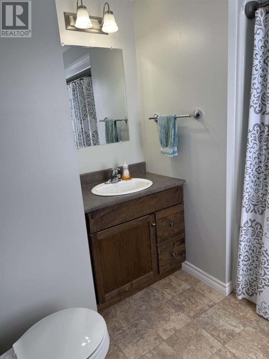 124 Liberty Lane - 32