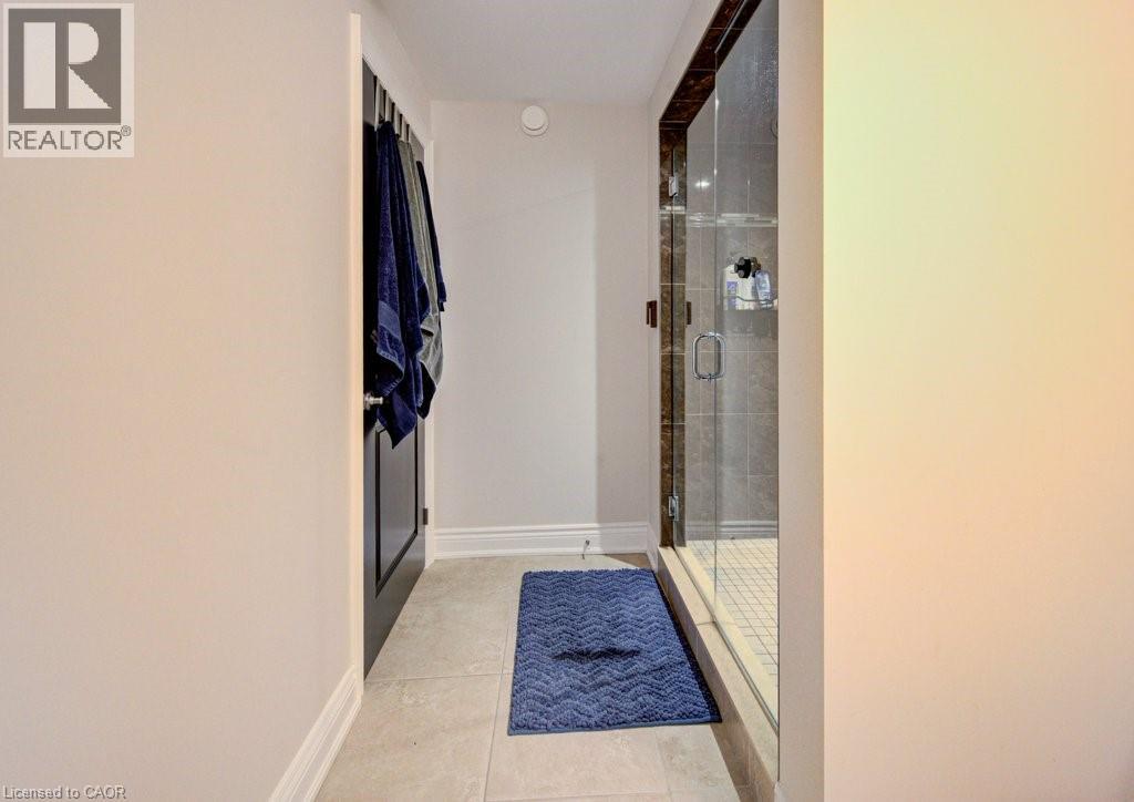 122 ANGLER Avenue - 31