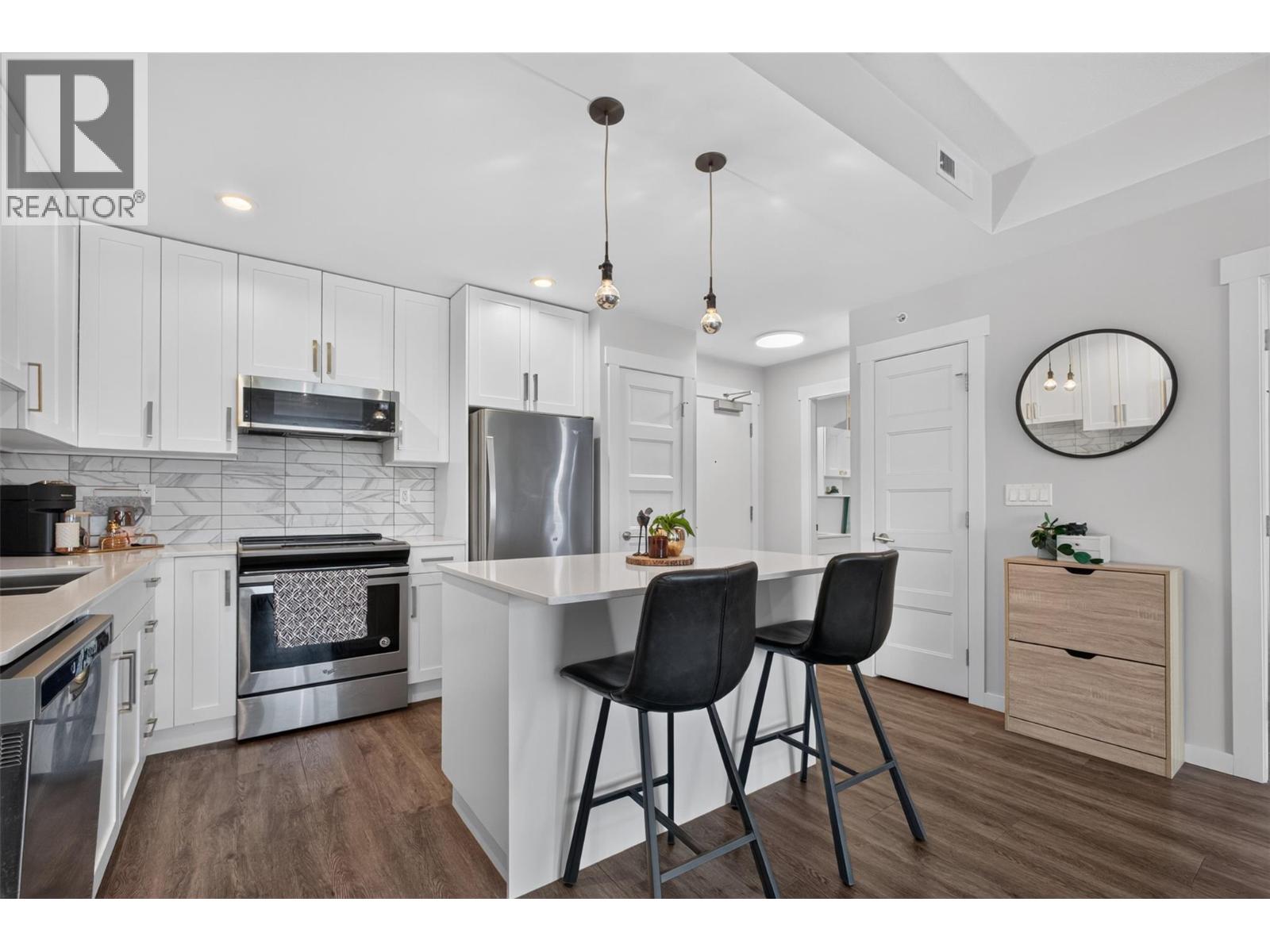 #403 710 Stockwell Avenue - 1