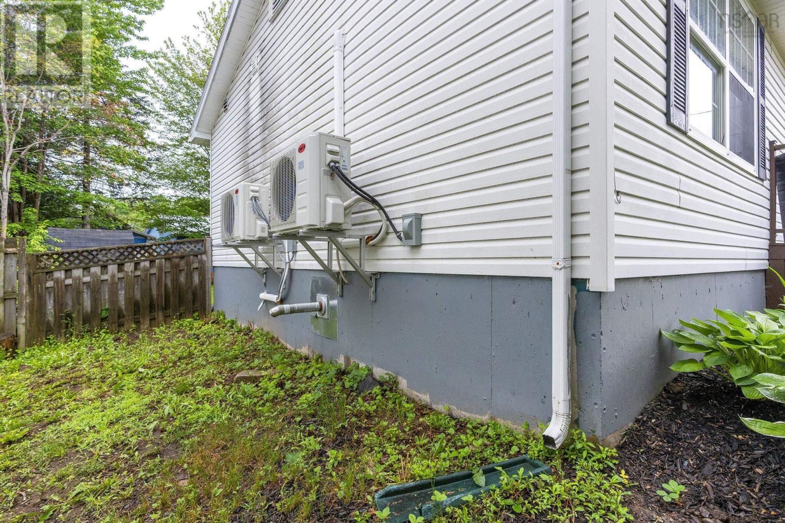 Property 31 of 38 of 33 Ladyslipper Drive