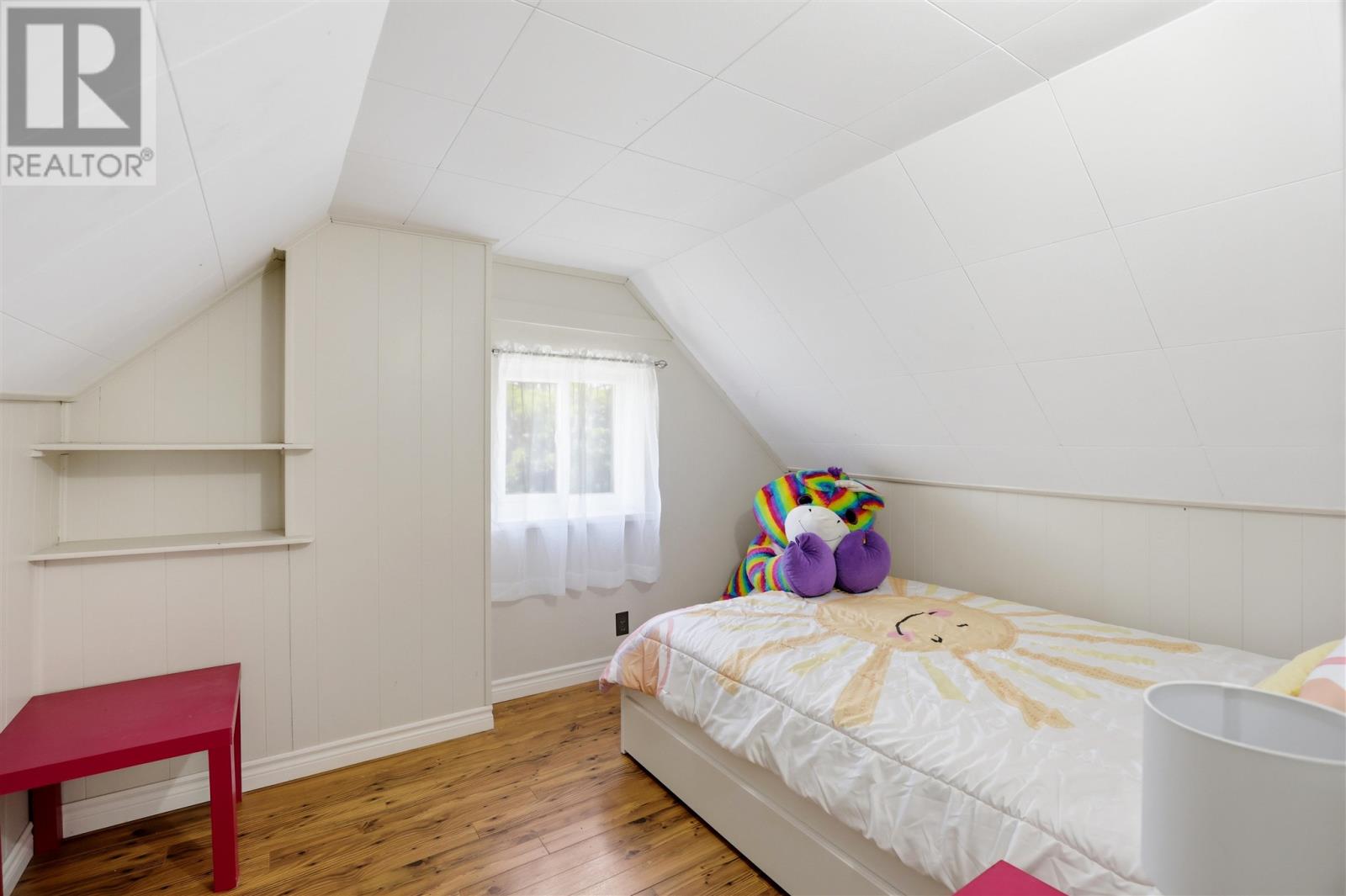 63 Elmwood AVE - 17