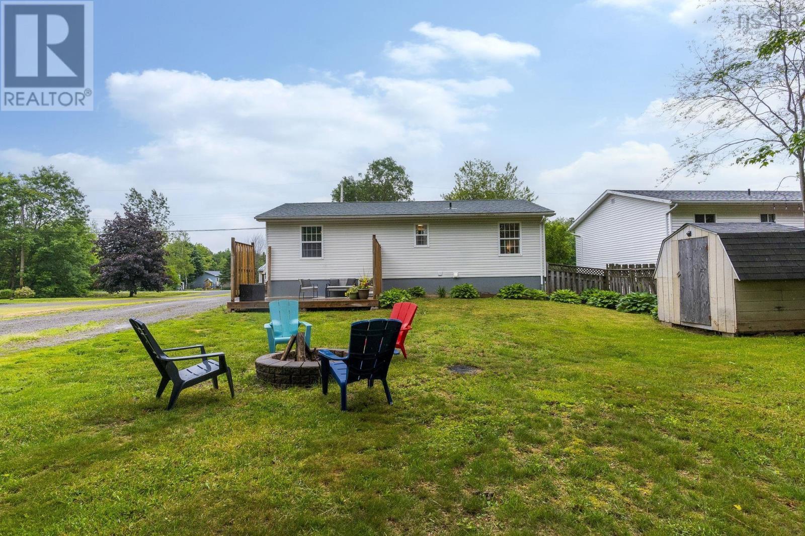 Property 30 of 38 of 33 Ladyslipper Drive