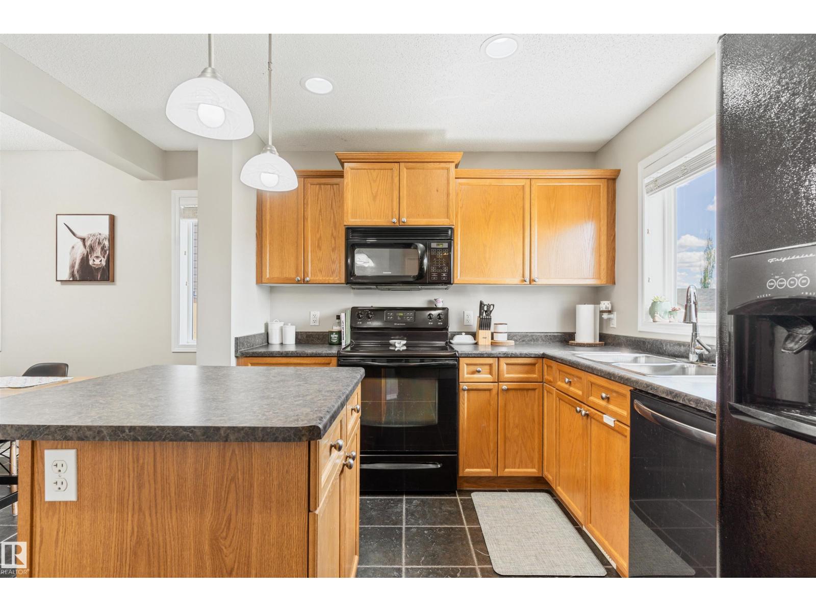 8774 STEIN LN NW - 10