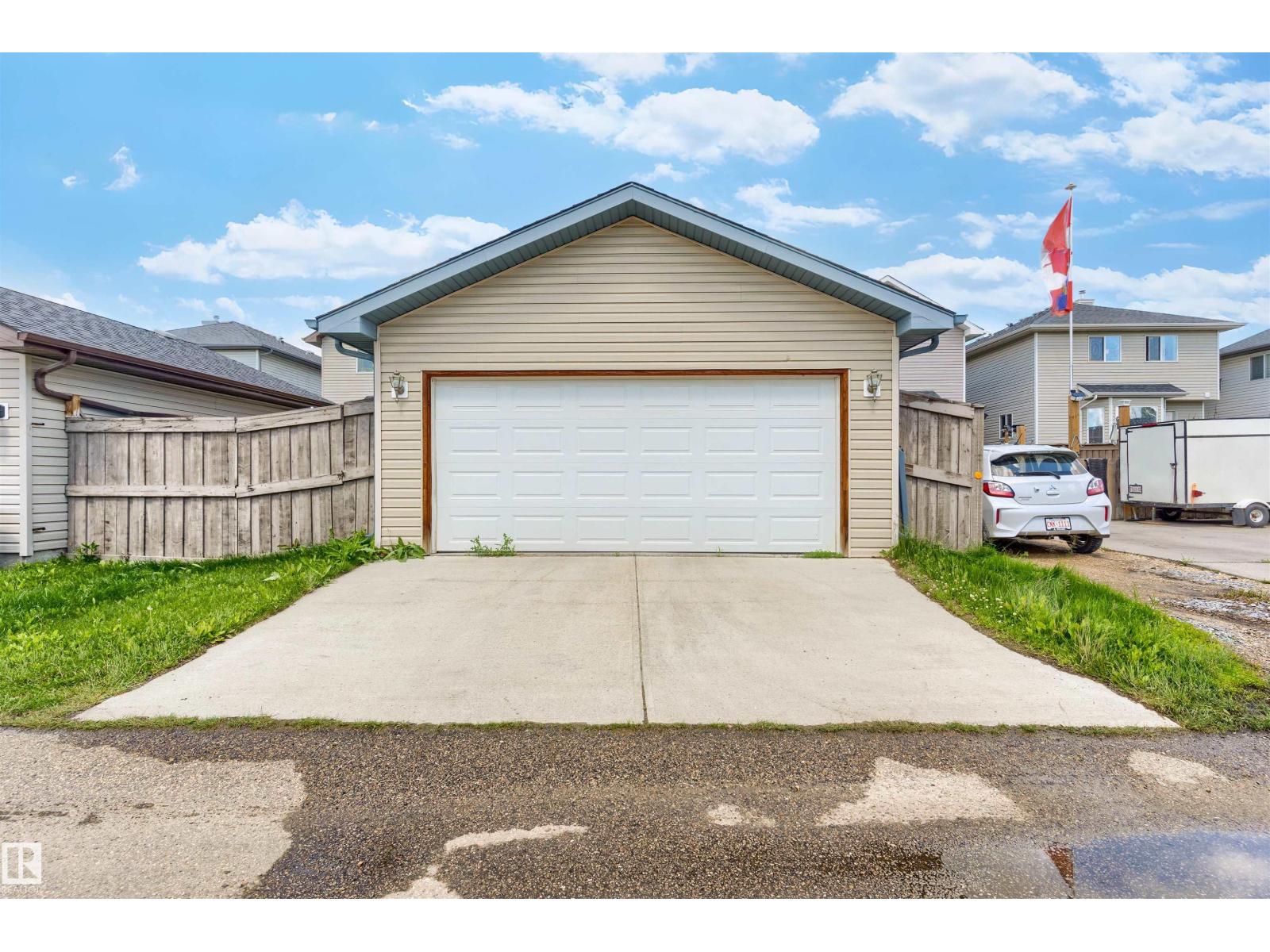 8774 STEIN LN NW - 31