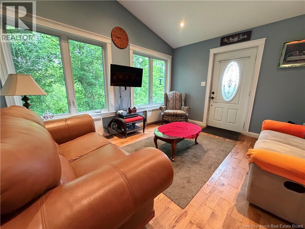 272 Main Street - 12