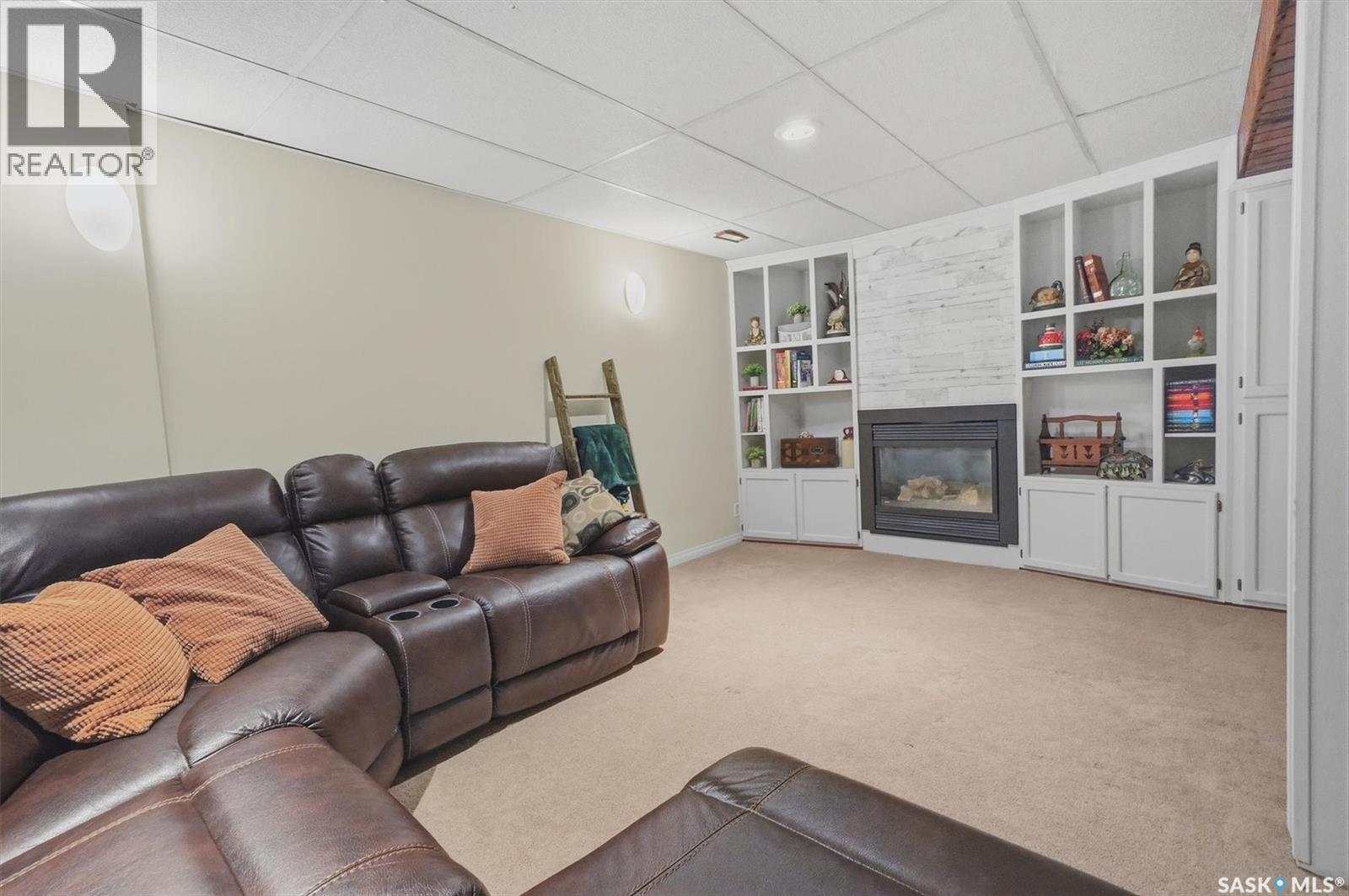 342 Wollaston RISE — photo 23
