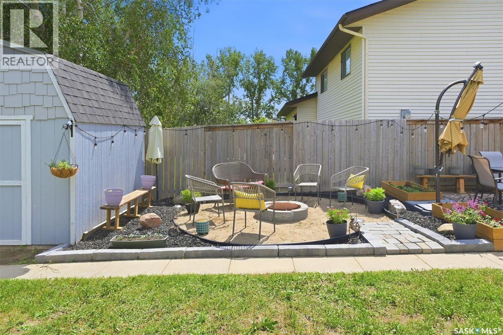 342 Wollaston RISE — photo 38