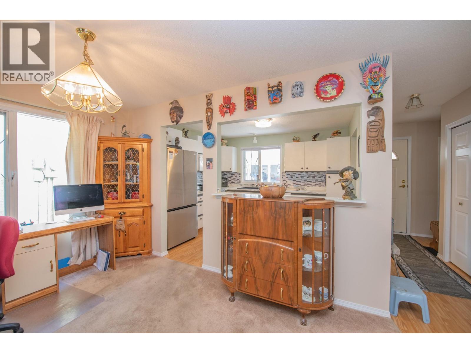 #16 3900 27 Avenue - 16