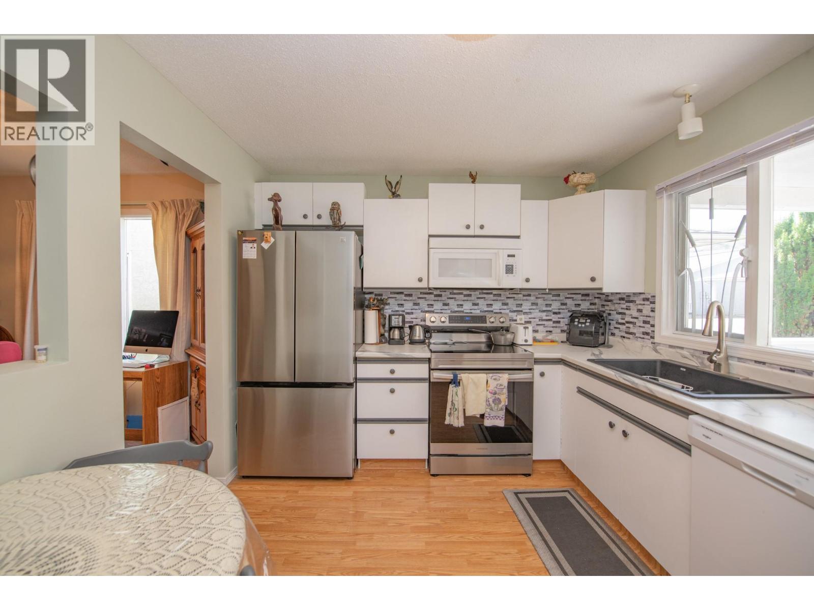 #16 3900 27 Avenue - 4