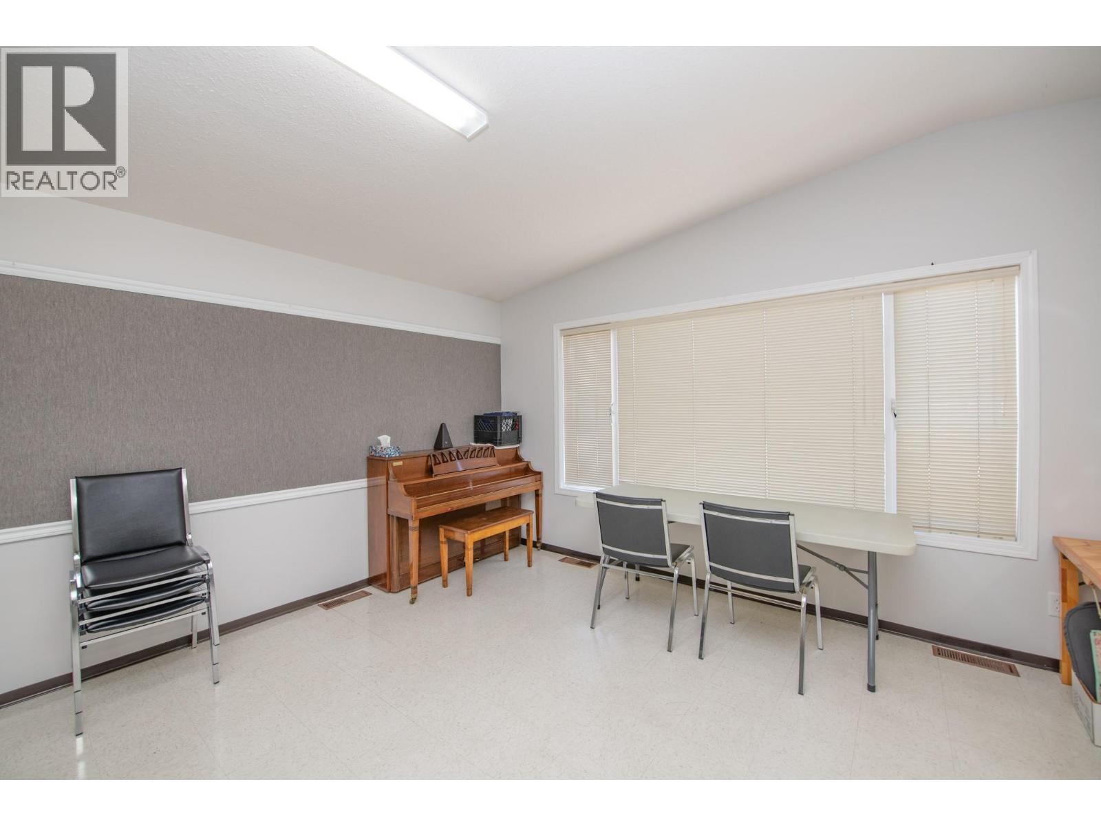 #16 3900 27 Avenue - 50