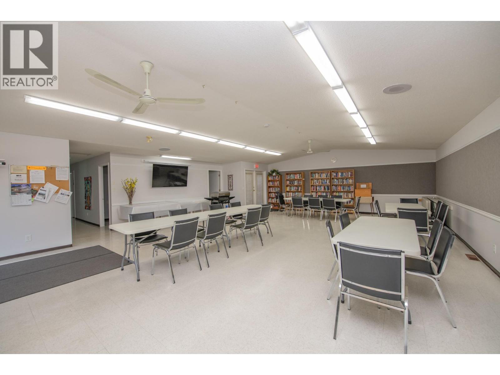#16 3900 27 Avenue - 51