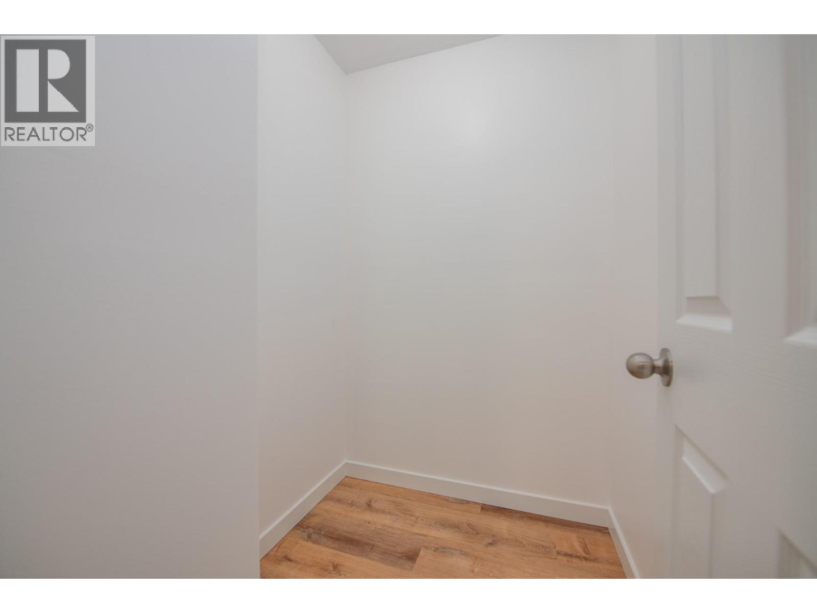 4513 Cascade Drive - 28