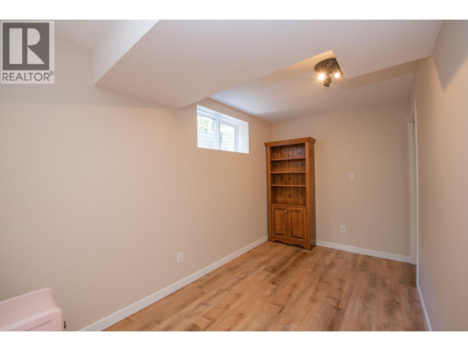 4513 Cascade Drive - 37
