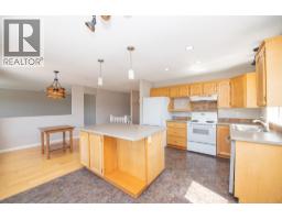 3pc Ensuite bath - 4513 Cascade Drive, Vernon, BC V1T8J7 Photo 10