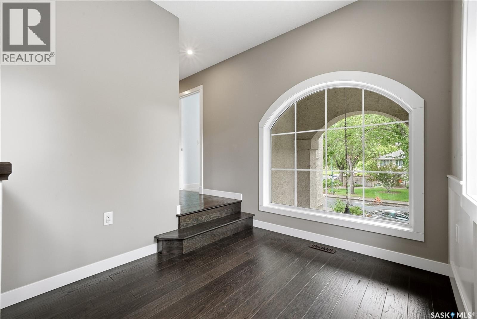 3202 Hill AVENUE - 24