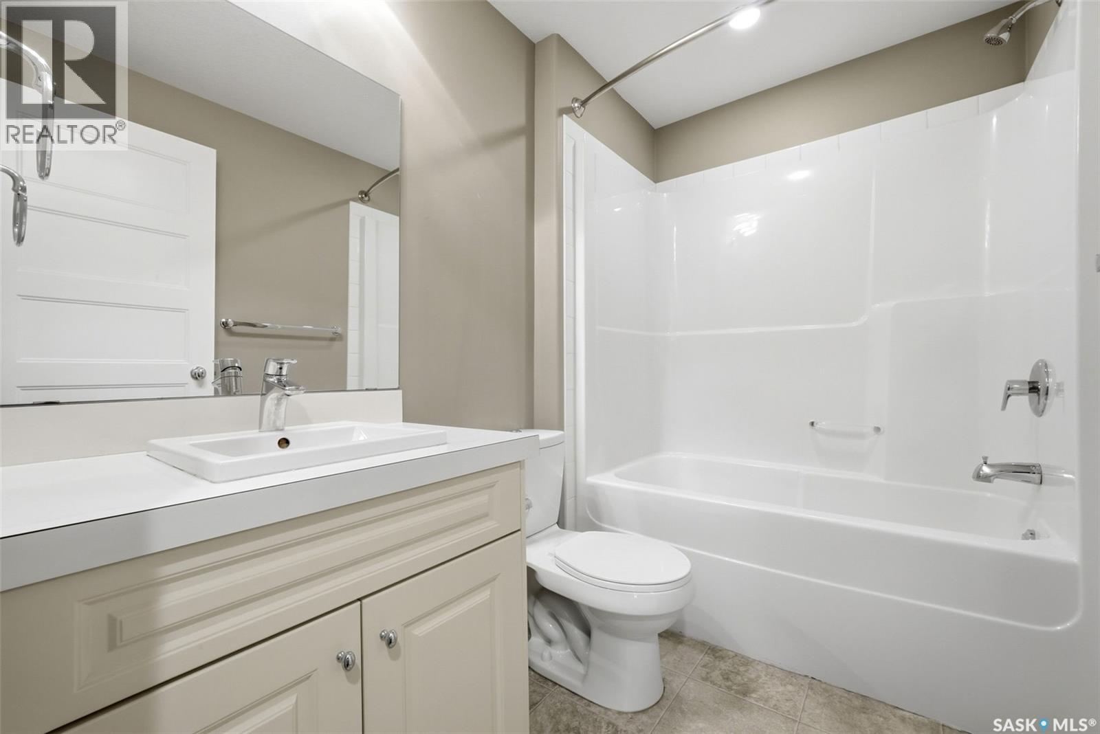 3202 Hill AVENUE - 41