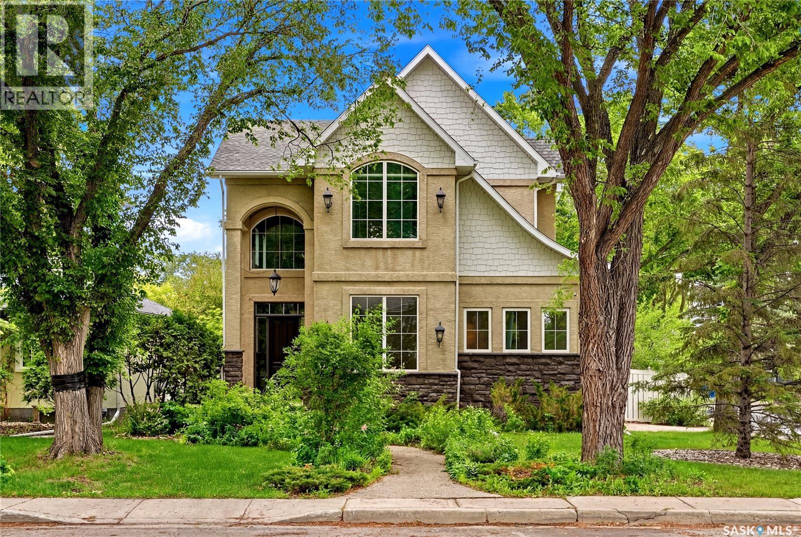 3202 Hill AVENUE - 1
