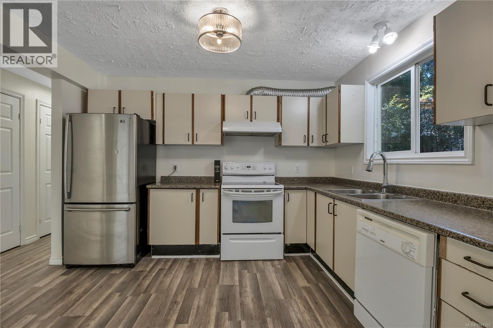 2107 Duggan Rd - 21