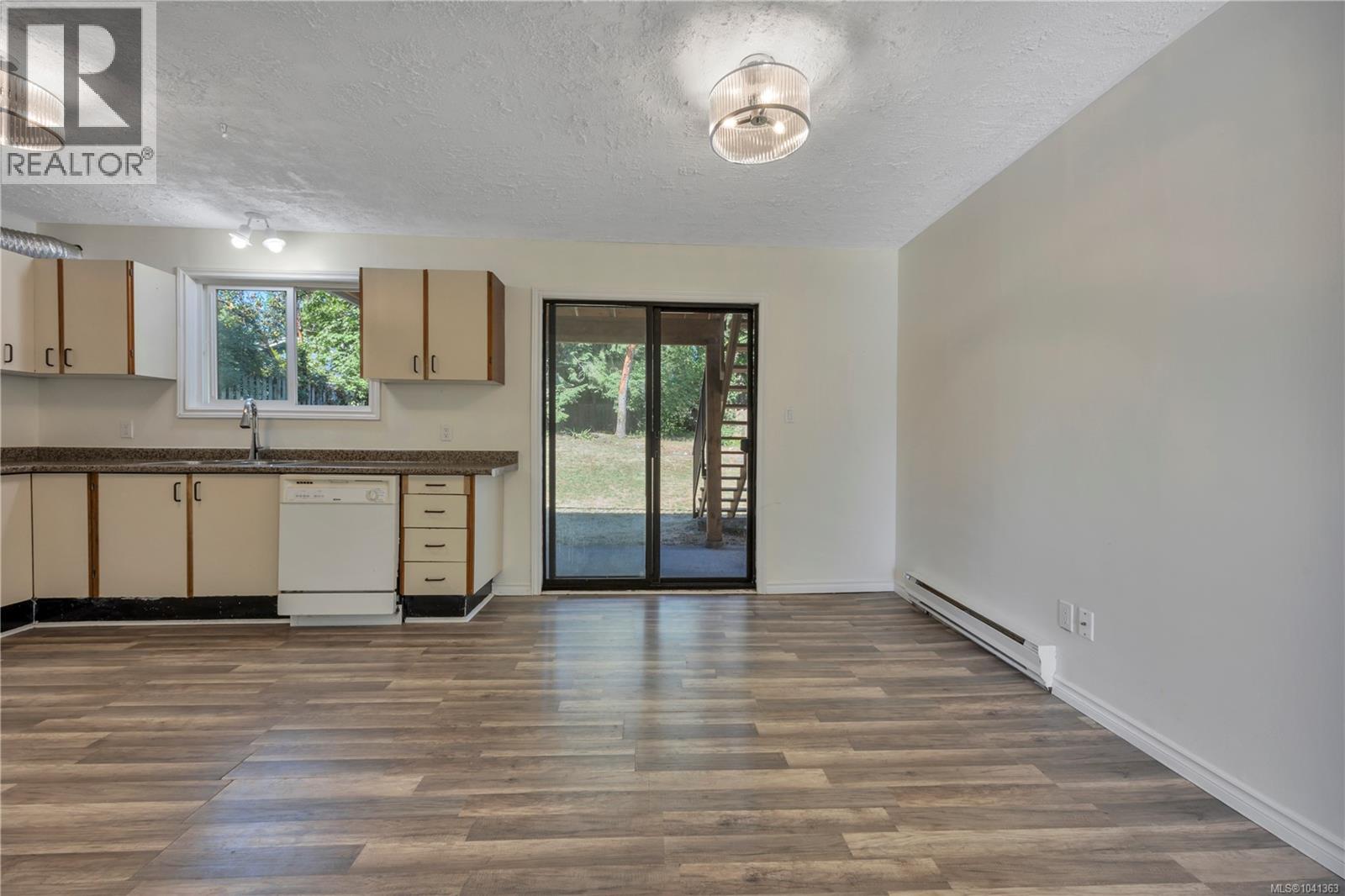 2107 Duggan Rd - 23