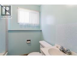 439 Craig St, Parksville, BC V9P1L2 Photo 25