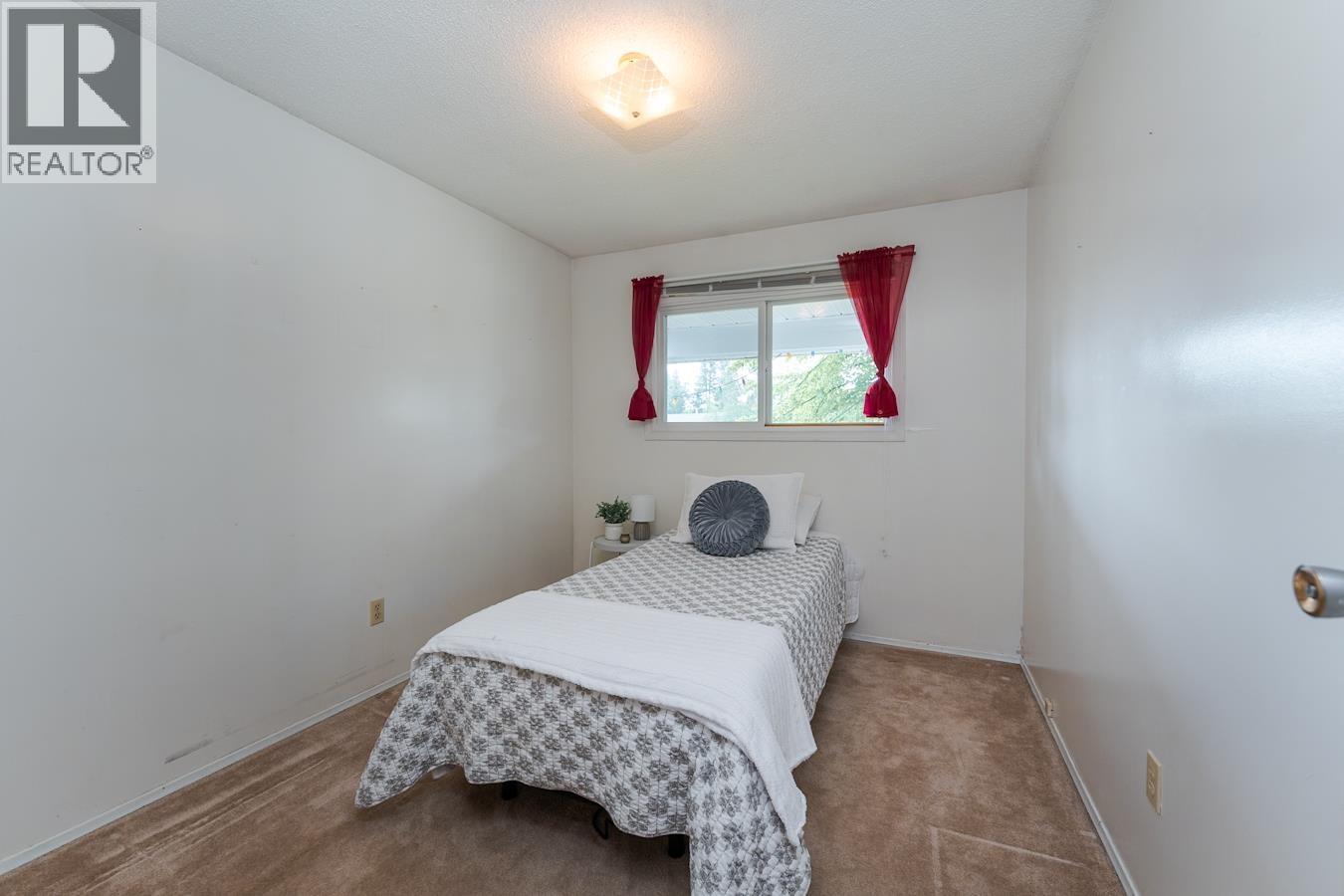 Photo 19 of 35 — 4138 GUEST CRESCENT · Prince George, BC