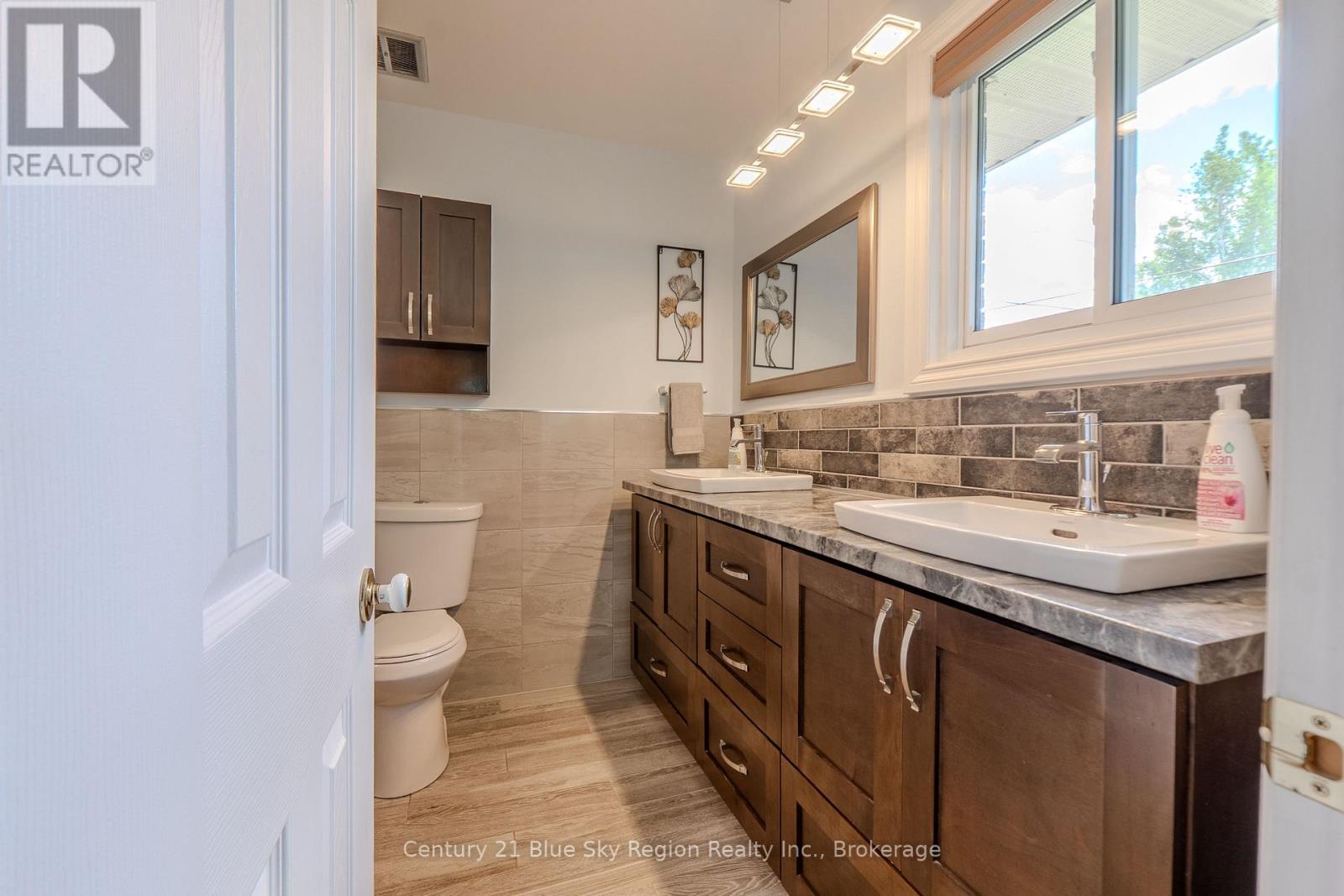 41 MICHAUD STREET - 16