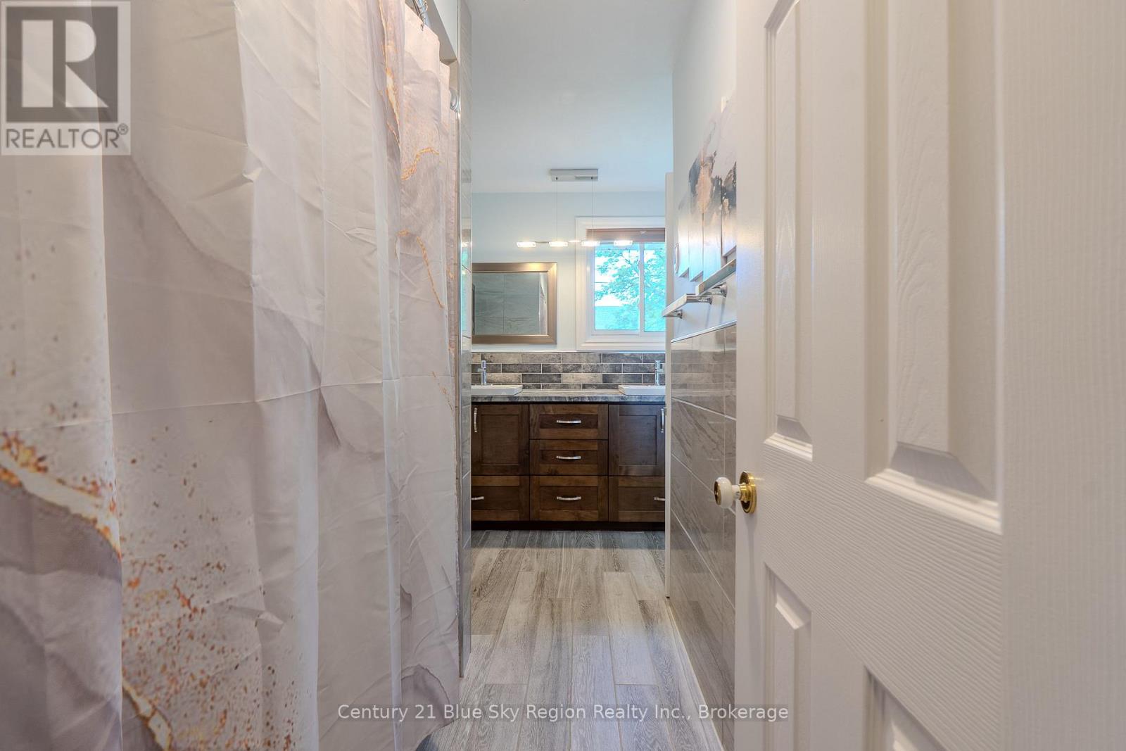 41 MICHAUD STREET - 17