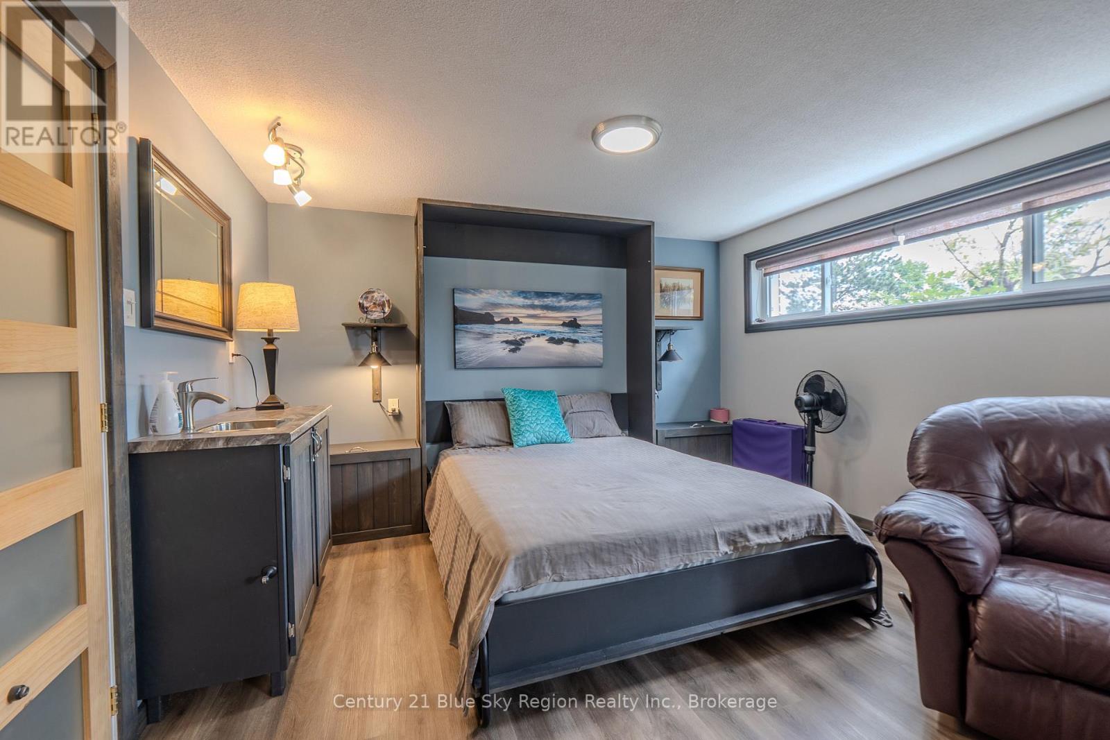 41 MICHAUD STREET - 28