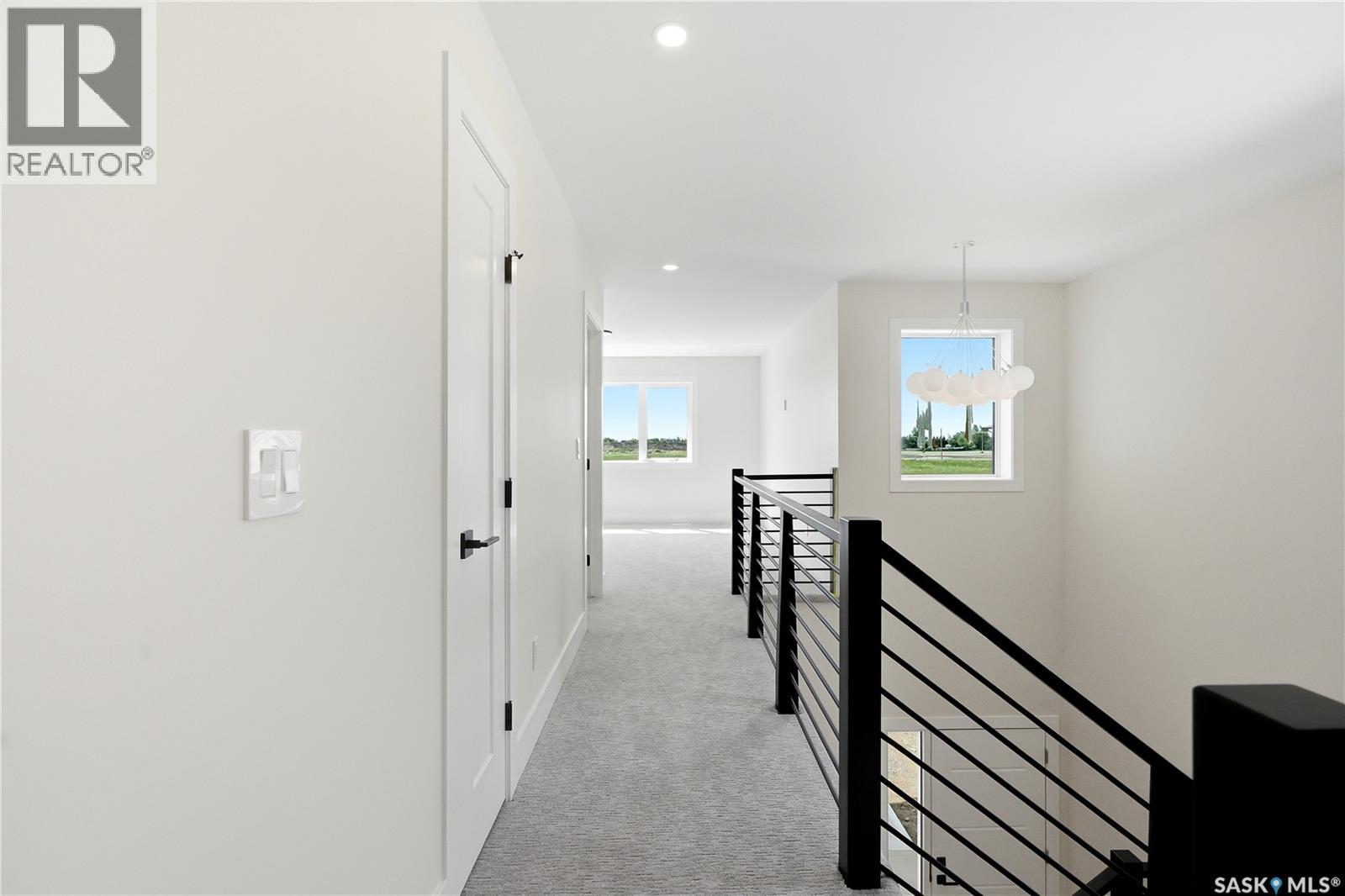 218 Veterans DRIVE — photo 21