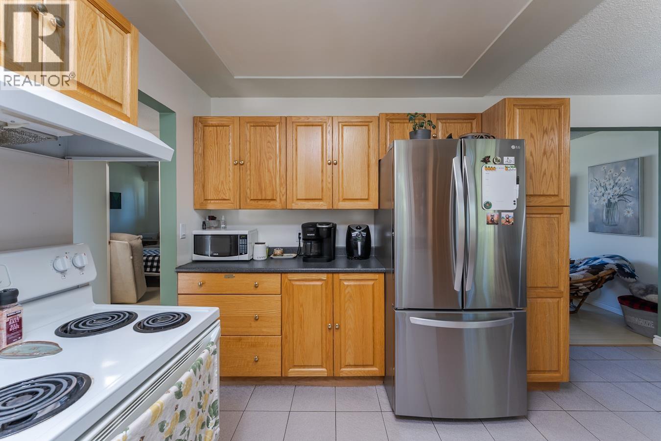 1567 PEARSON AVENUE - 13