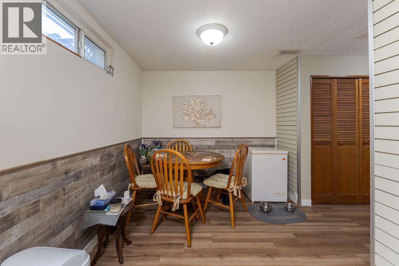1567 PEARSON AVENUE - 31