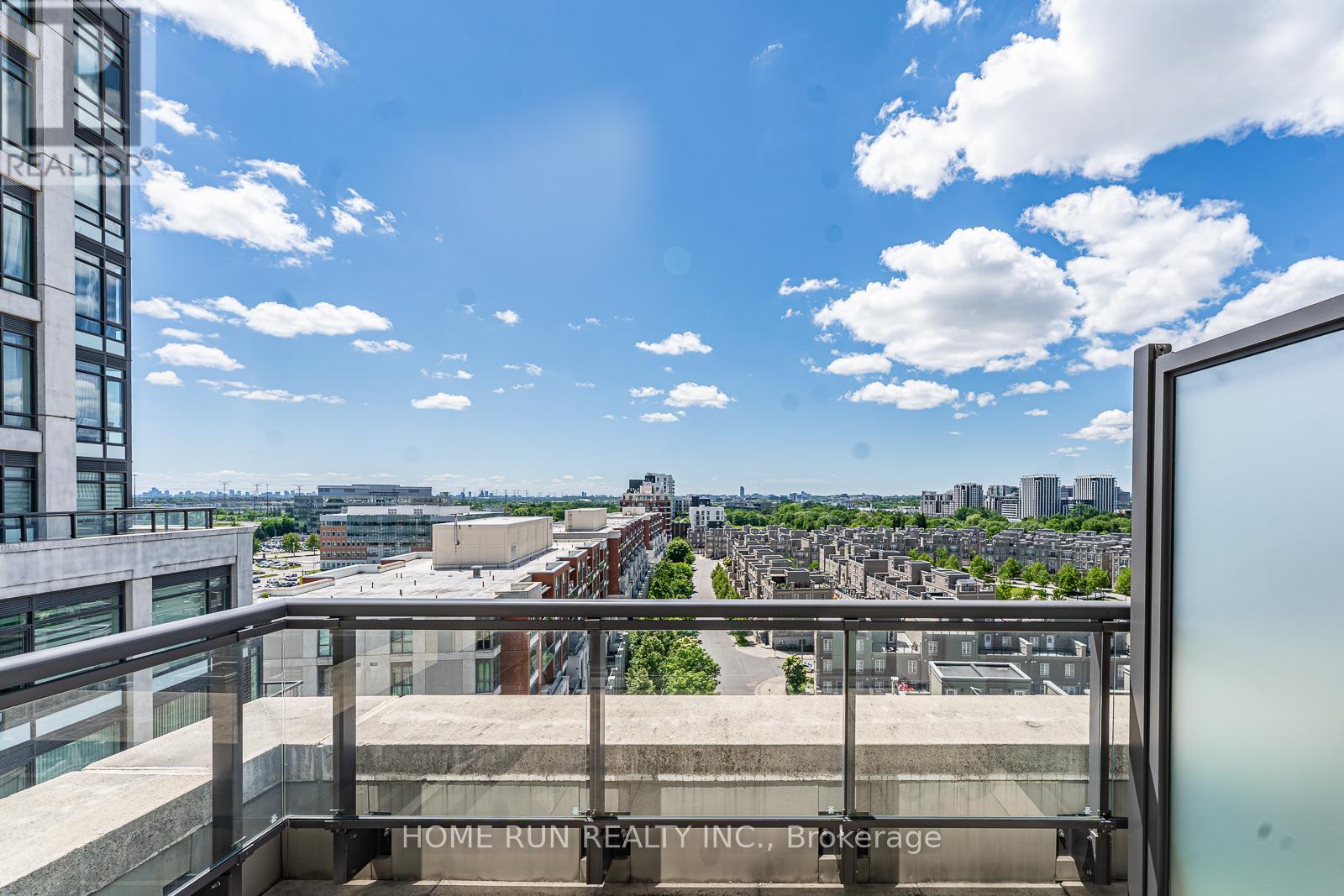 #902E 8110 BIRCHMOUNT ROAD W - 28