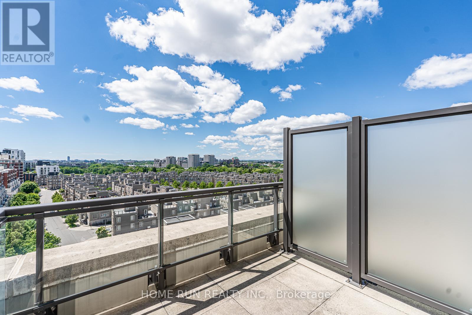#902E 8110 BIRCHMOUNT ROAD W - 29